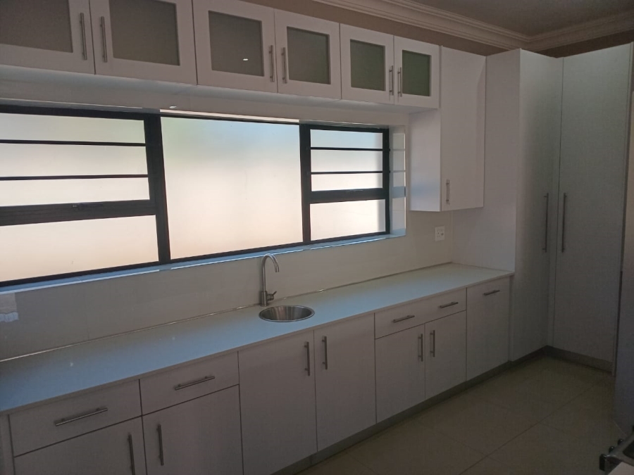 4 Bedroom Property for Sale in Despatch Central Eastern Cape